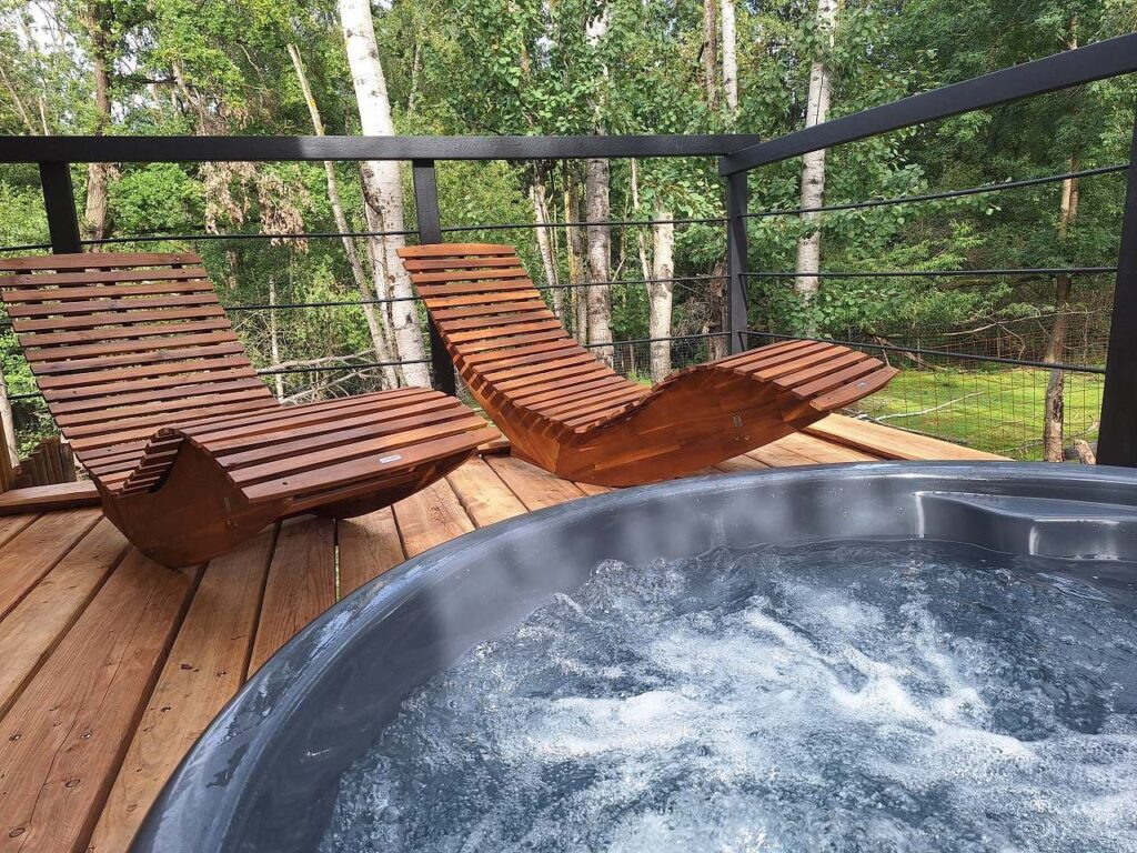 Relax zóna s venkovní vířivkou